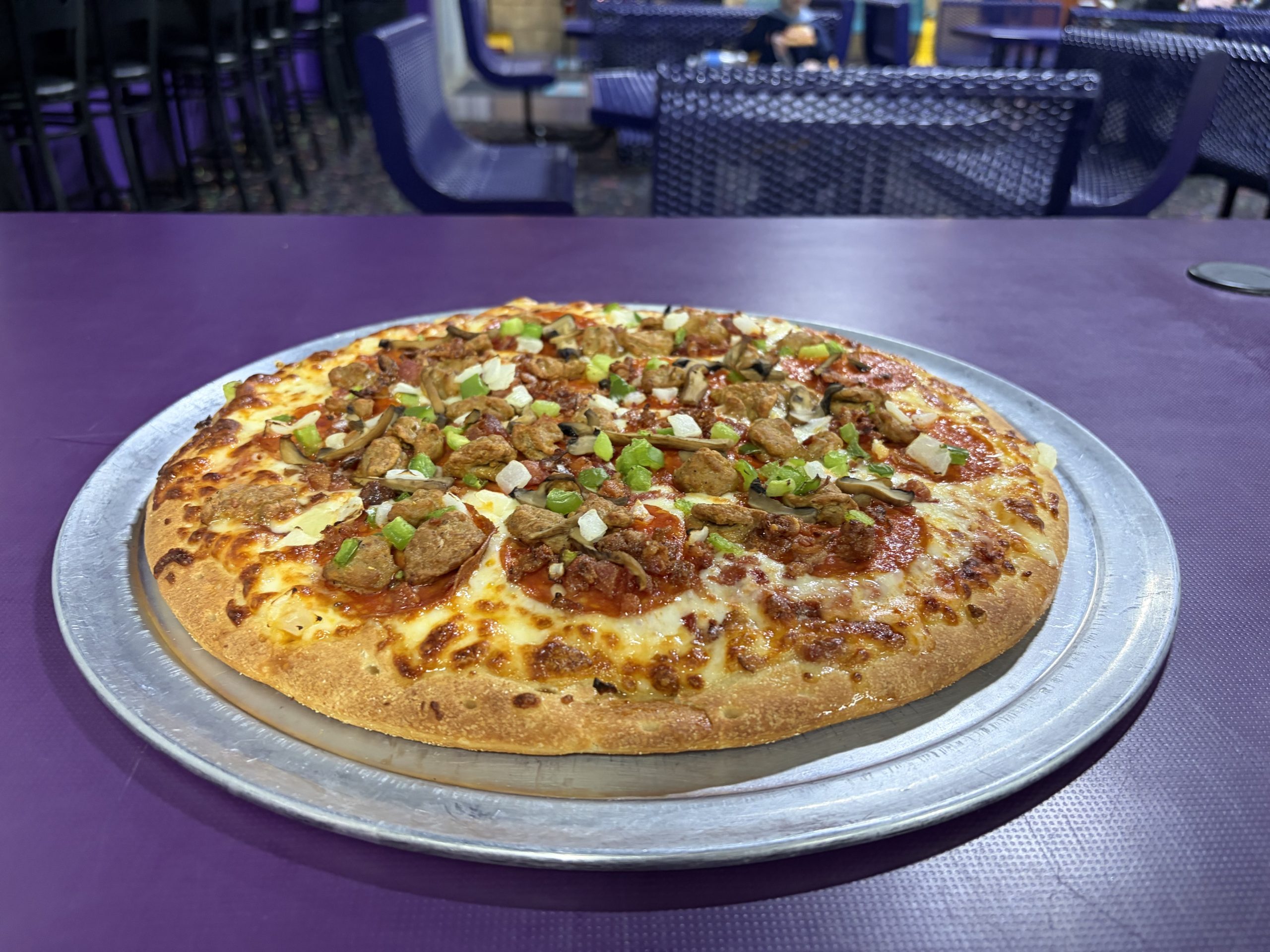 14" Supreme Pizza $21.50